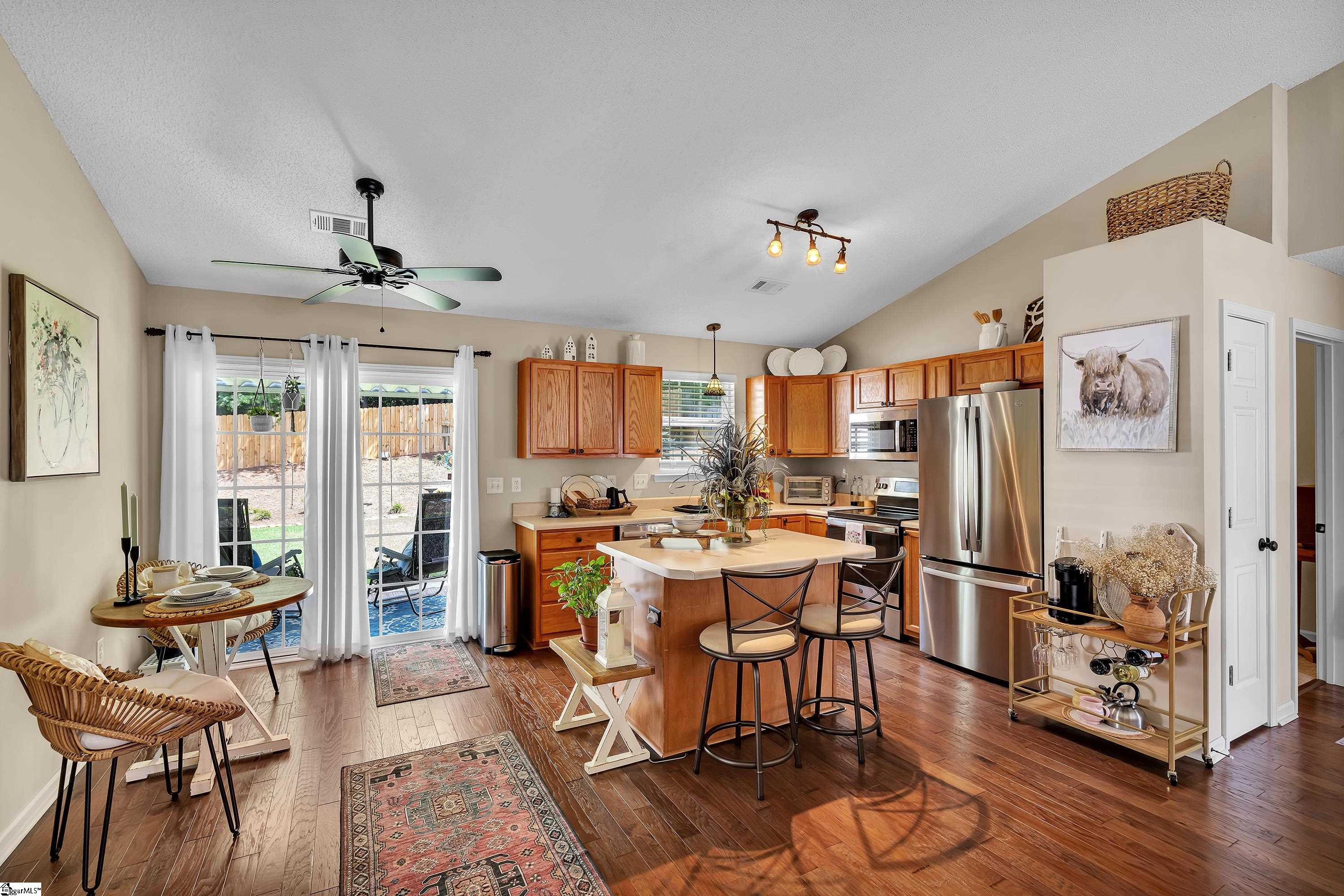 204 Rivers Edge Drive Easley, SC 29642 - Photo 6 of 33 Gallery Image 6