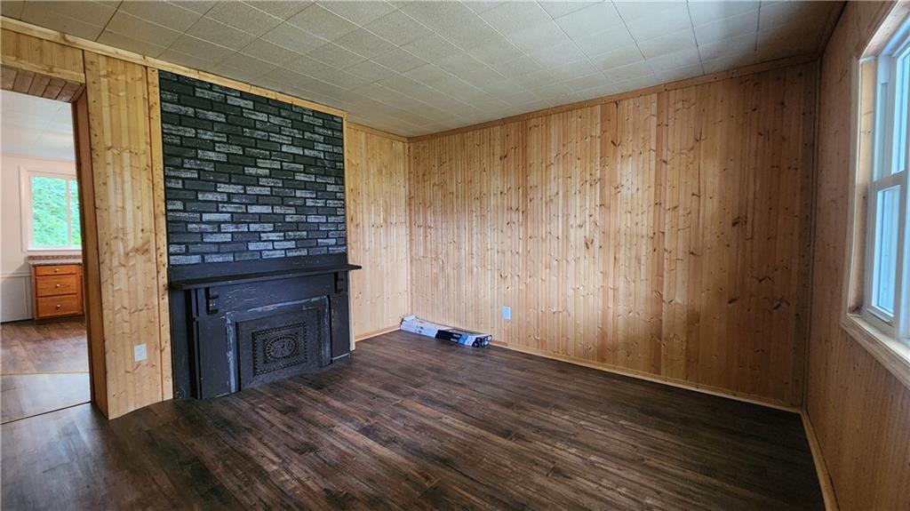 604 North 10th Street Apollo, PA 15613 - Photo 6 of 10 a view of an empty room with wooden floor and a window
