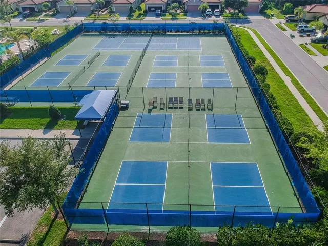 $430,000 | 127 Silver Falls Drive, Apollo Beach, FL 33572