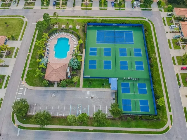 $430,000 | 127 Silver Falls Drive, Apollo Beach, FL 33572