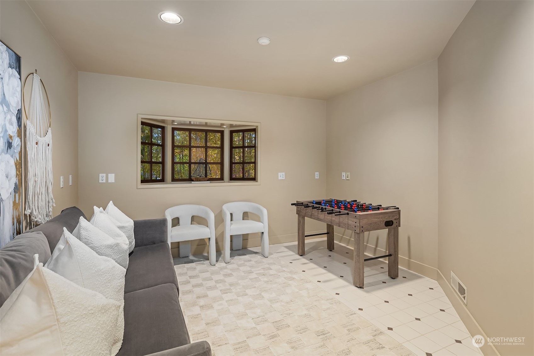 74 Cascade Key Bellevue, WA 98006 - Photo 35 of 40