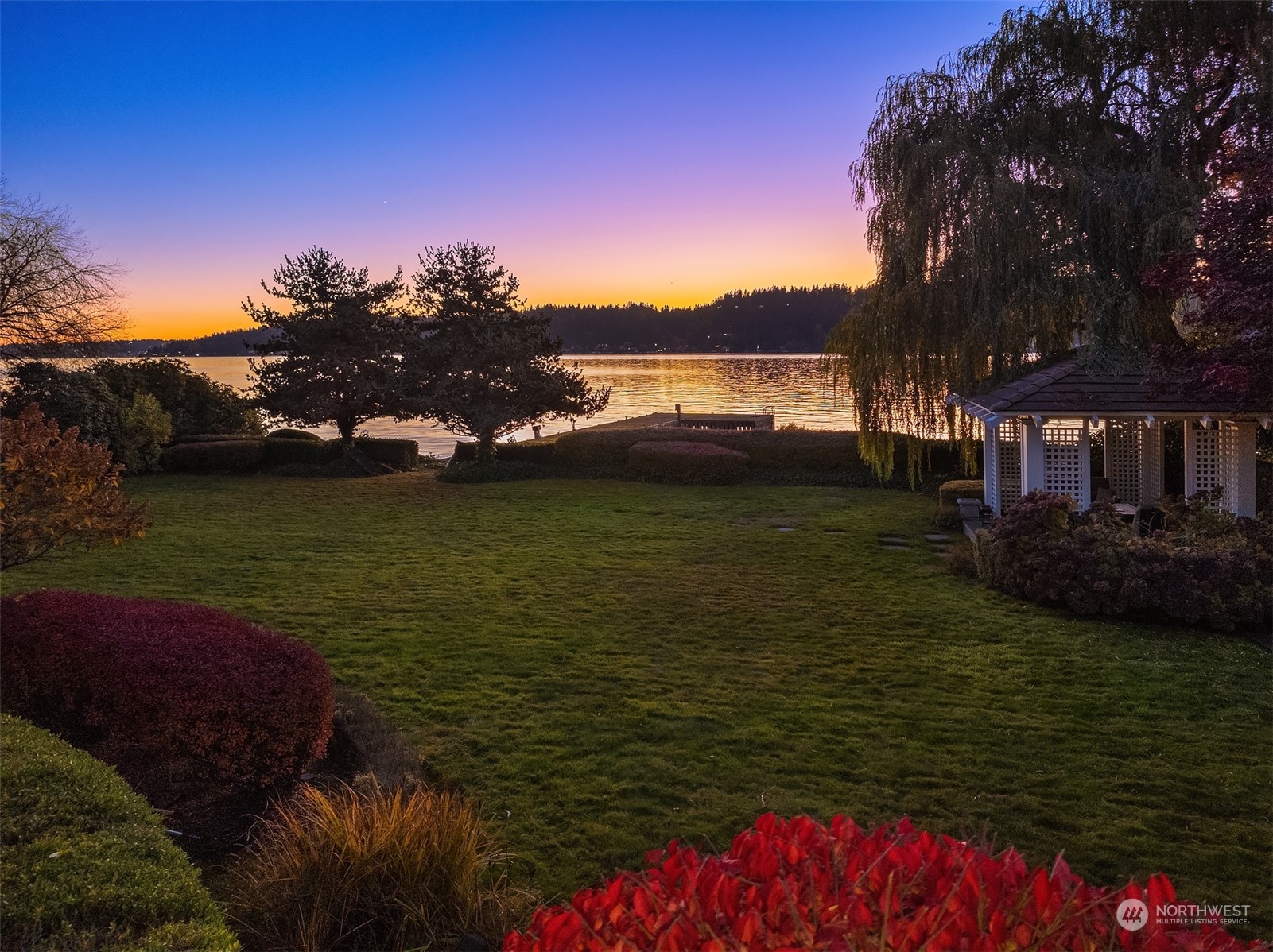 74 Cascade Key Bellevue, WA 98006 - Photo 9 of 40