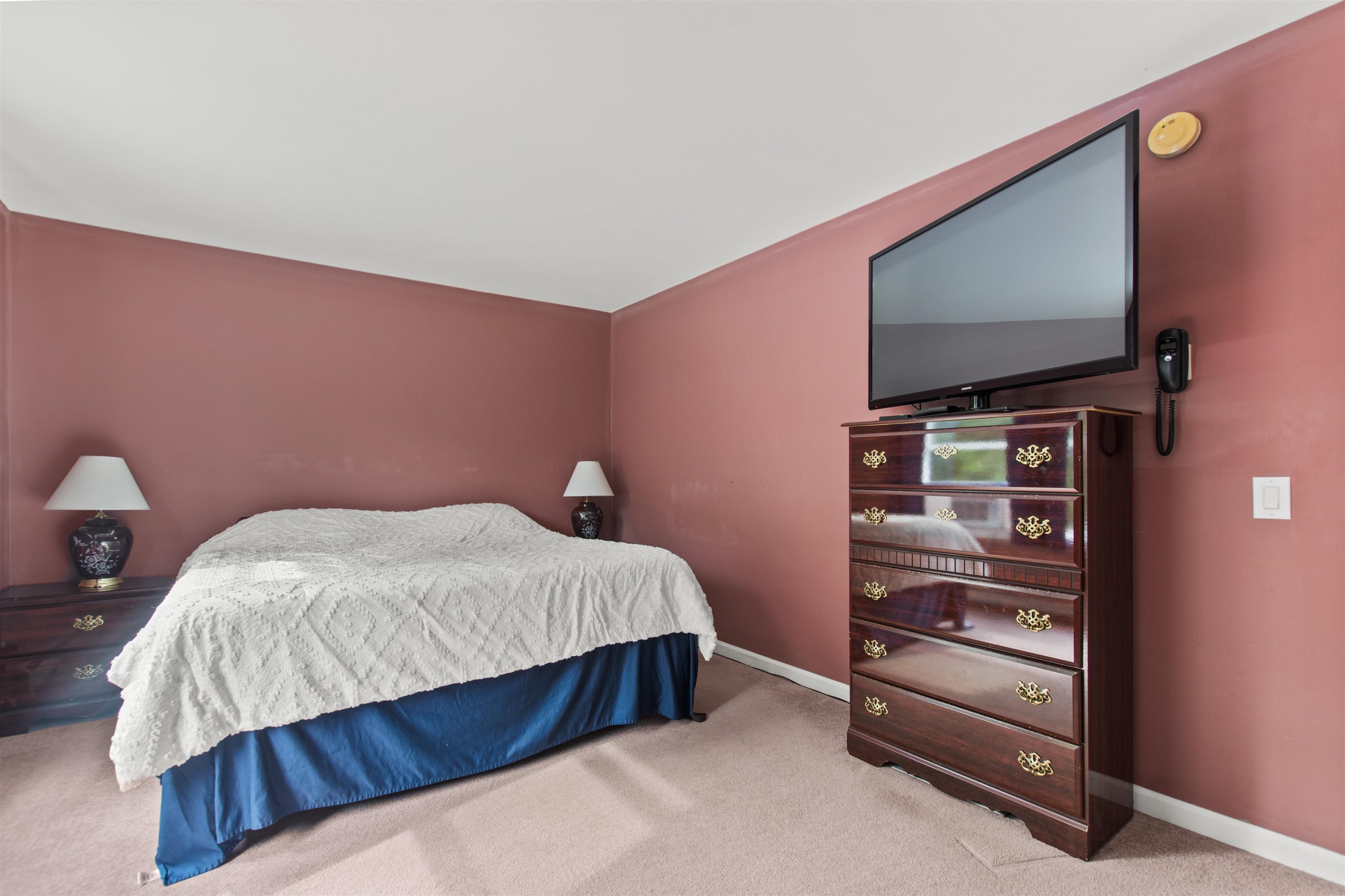 19 Royal Street Bennington, VT 05257 - Photo 12 of 32