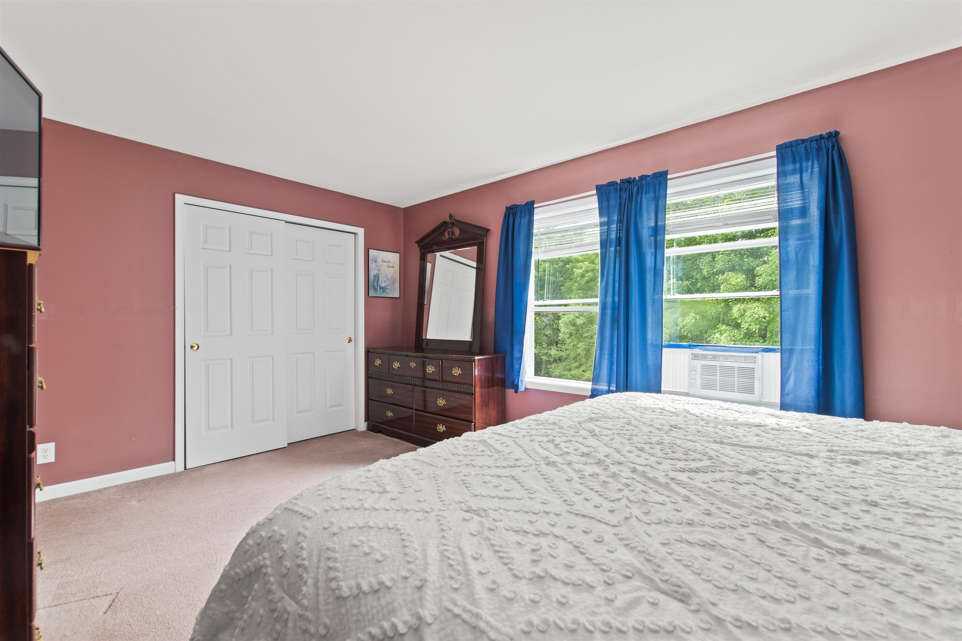 19 Royal Street Bennington, VT 05257 - Photo 14 of 32