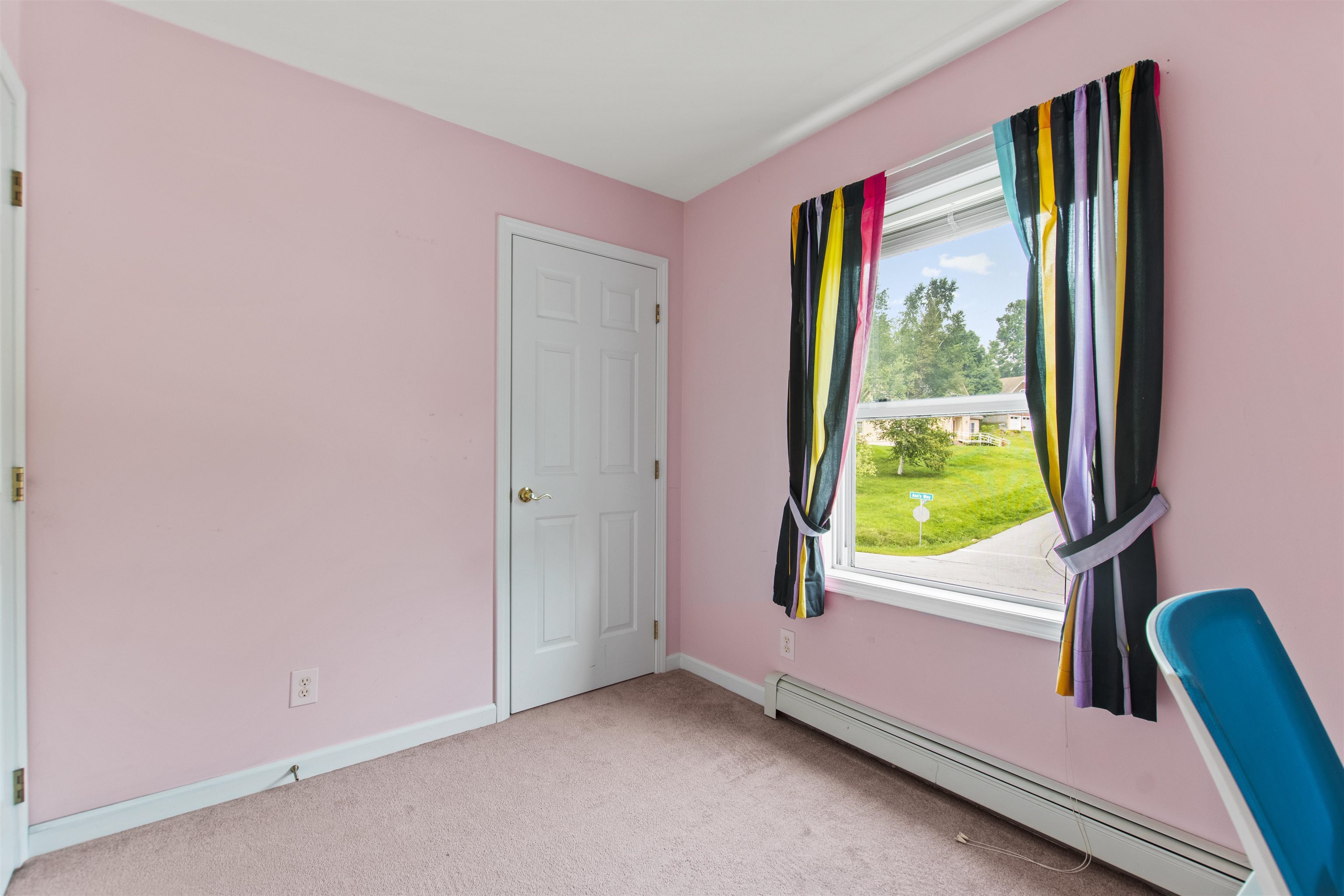 19 Royal Street Bennington, VT 05257 - Photo 16 of 32