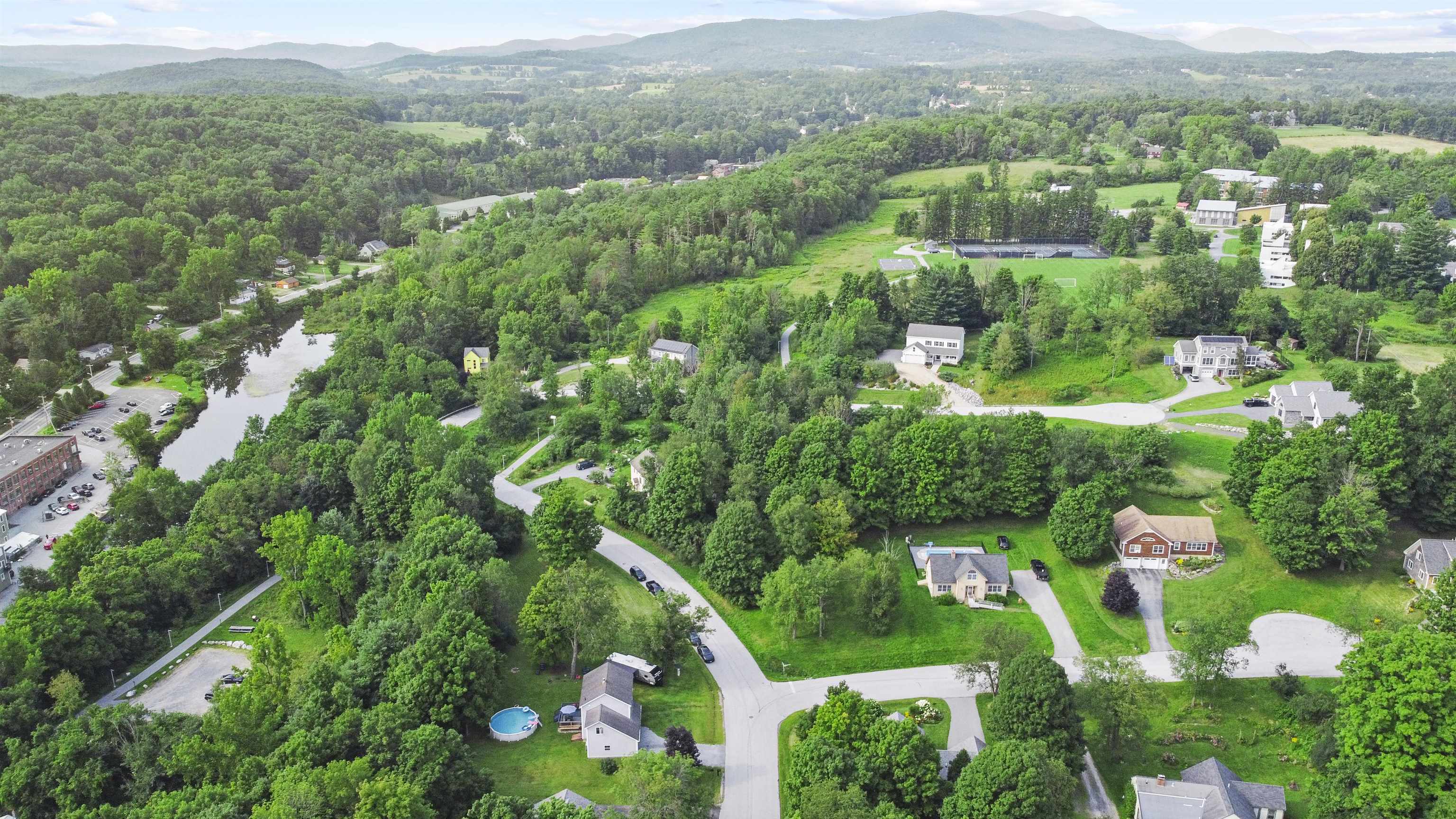 19 Royal Street Bennington, VT 05257 - Photo 25 of 32