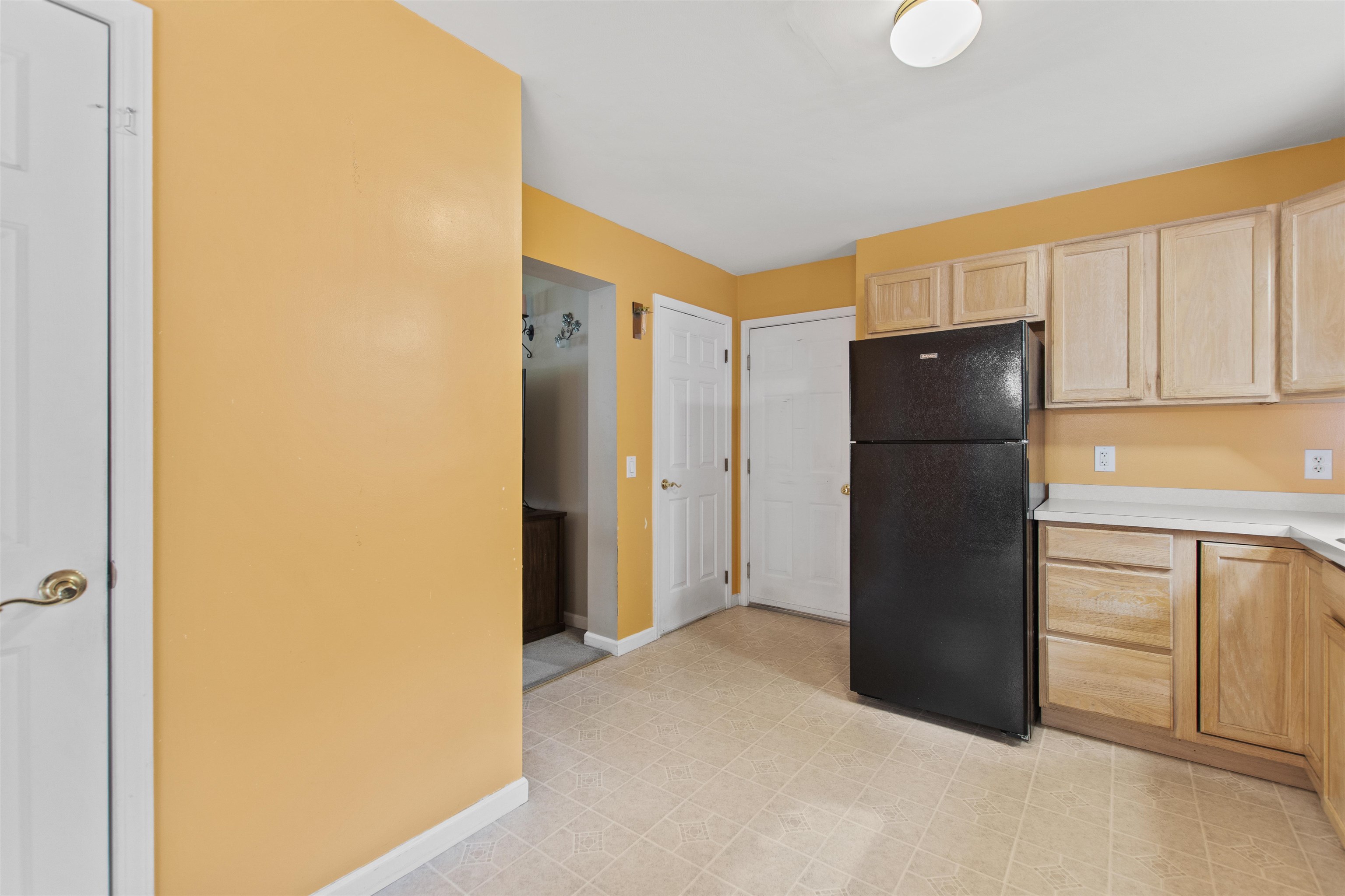 19 Royal Street Bennington, VT 05257 - Photo 28 of 32