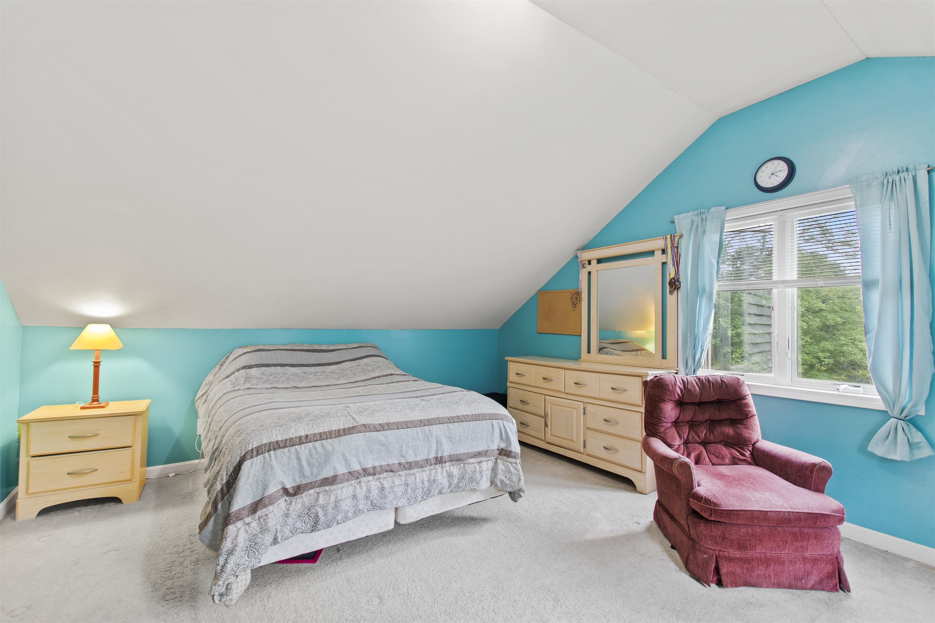 19 Royal Street Bennington, VT 05257 - Photo 7 of 32