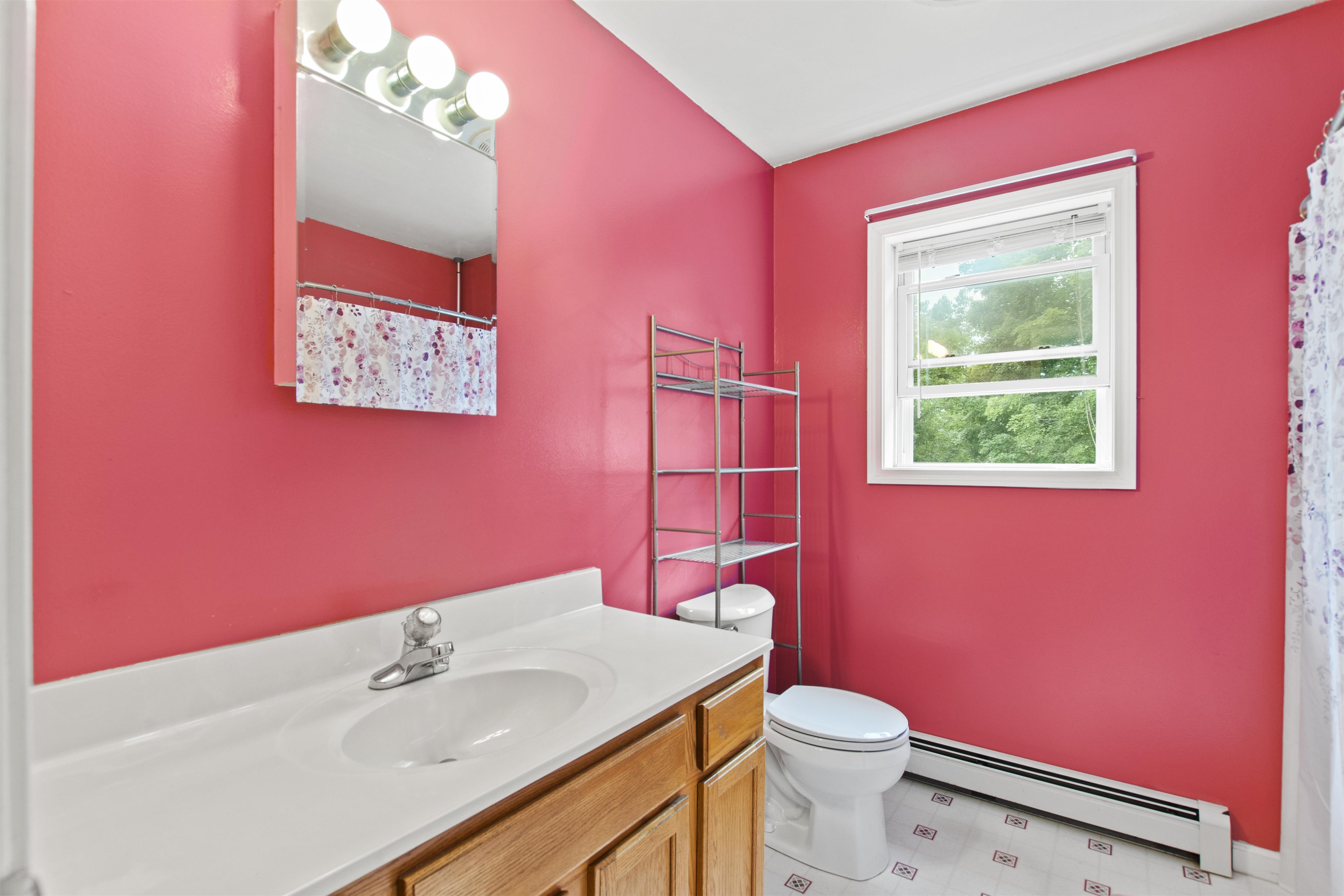 19 Royal Street Bennington, VT 05257 - Photo 10 of 32