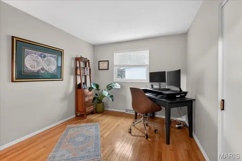 $559,900 | 13290 Kenroyal Drive, St. Louis, MO 63131