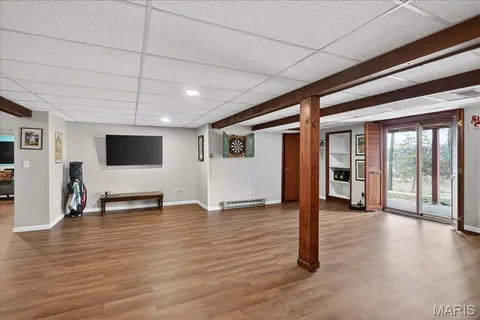 $559,900 | 13290 Kenroyal Drive, St. Louis, MO 63131