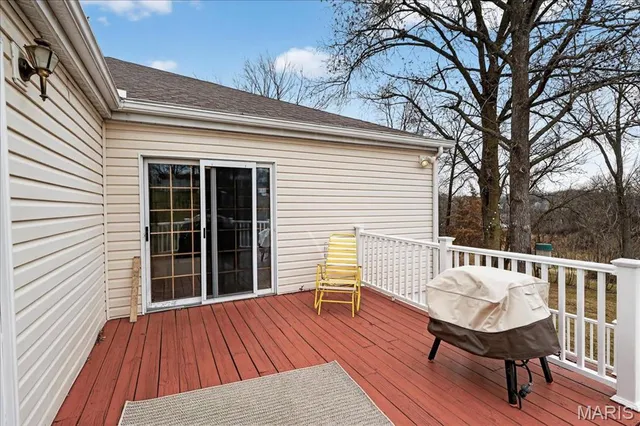 $575,000 | 13290 Kenroyal Drive, St. Louis, MO 63131