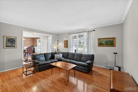 $559,900 | 13290 Kenroyal Drive, St. Louis, MO 63131