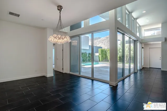 $4,995 | 392 Suave Lane, Palm Springs, CA 92262