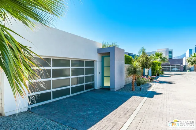 $4,995 | 392 Suave Lane, Palm Springs, CA 92262