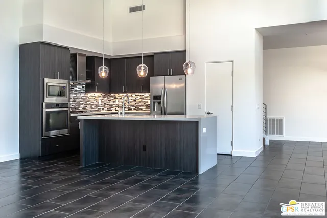 $4,995 | 392 Suave Lane, Palm Springs, CA 92262