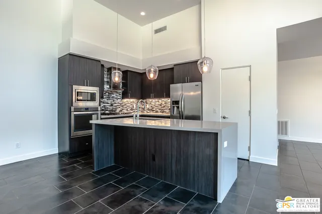 $4,995 | 392 Suave Lane, Palm Springs, CA 92262