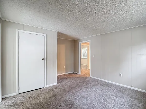 $360,000 | 1328 Divot Lane, Tampa, FL 33612