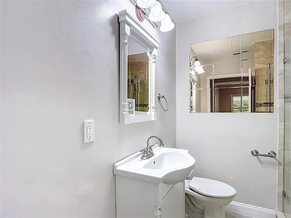 $360,000 | 1328 Divot Lane, Tampa, FL 33612