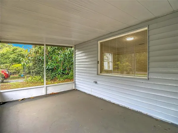 $360,000 | 1328 Divot Lane, Tampa, FL 33612