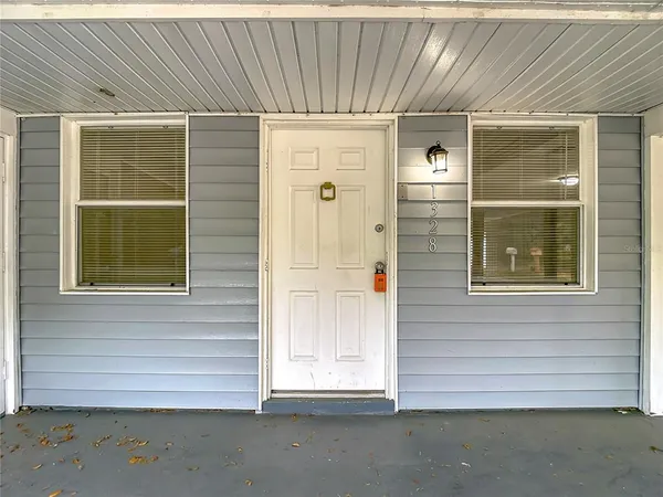 $360,000 | 1328 Divot Lane, Tampa, FL 33612