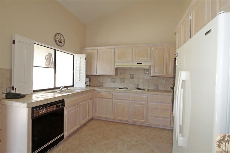 186 Ranch View Circle Palm Desert, CA 92211 - Photo 11 of 25 Additional Photo
