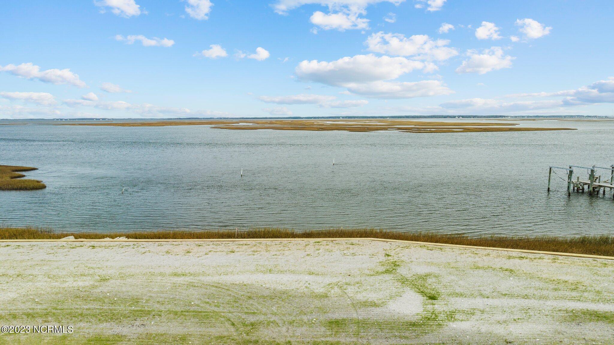 184 Lennoxville Point Road Beaufort, NC 28516 - Photo 13 of 19 14-web-or-mls-DJI_0021