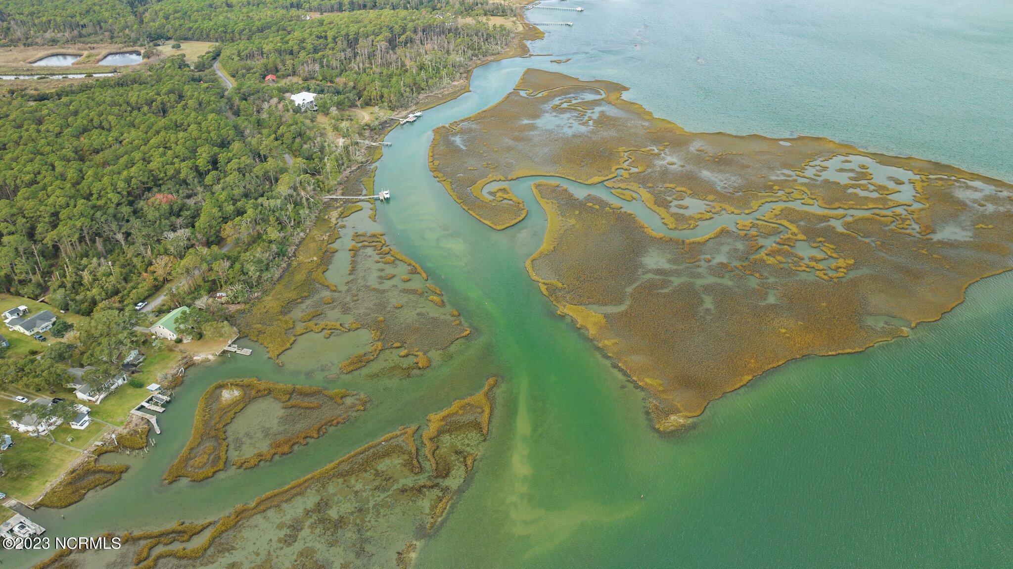 184 Lennoxville Point Road Beaufort, NC 28516 - Photo 14 of 19 16-web-or-mls-DJI_0025