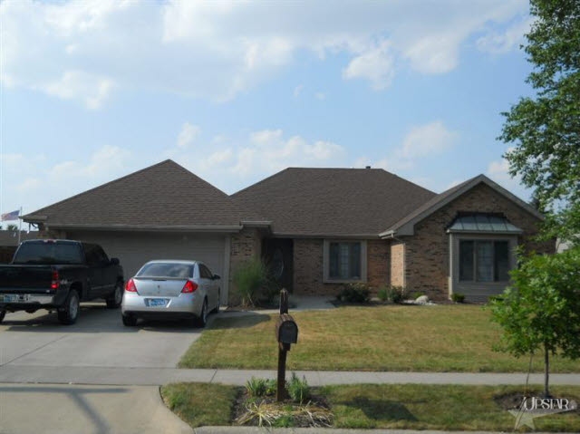 108 Berkley Court Decatur, IN 46733 - Photo 2 of 7