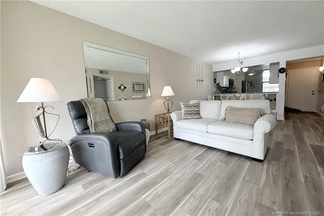 $2,300 | 1950 Southwest Palm City Road, Unit 7102, Stuart, FL 34994