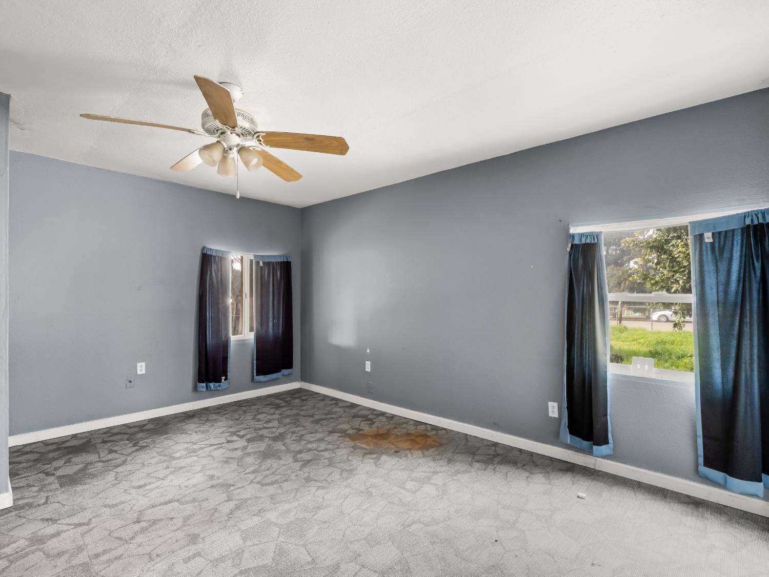 2509 South 10th Street Fresno, CA 93725 - Photo 11 of 31