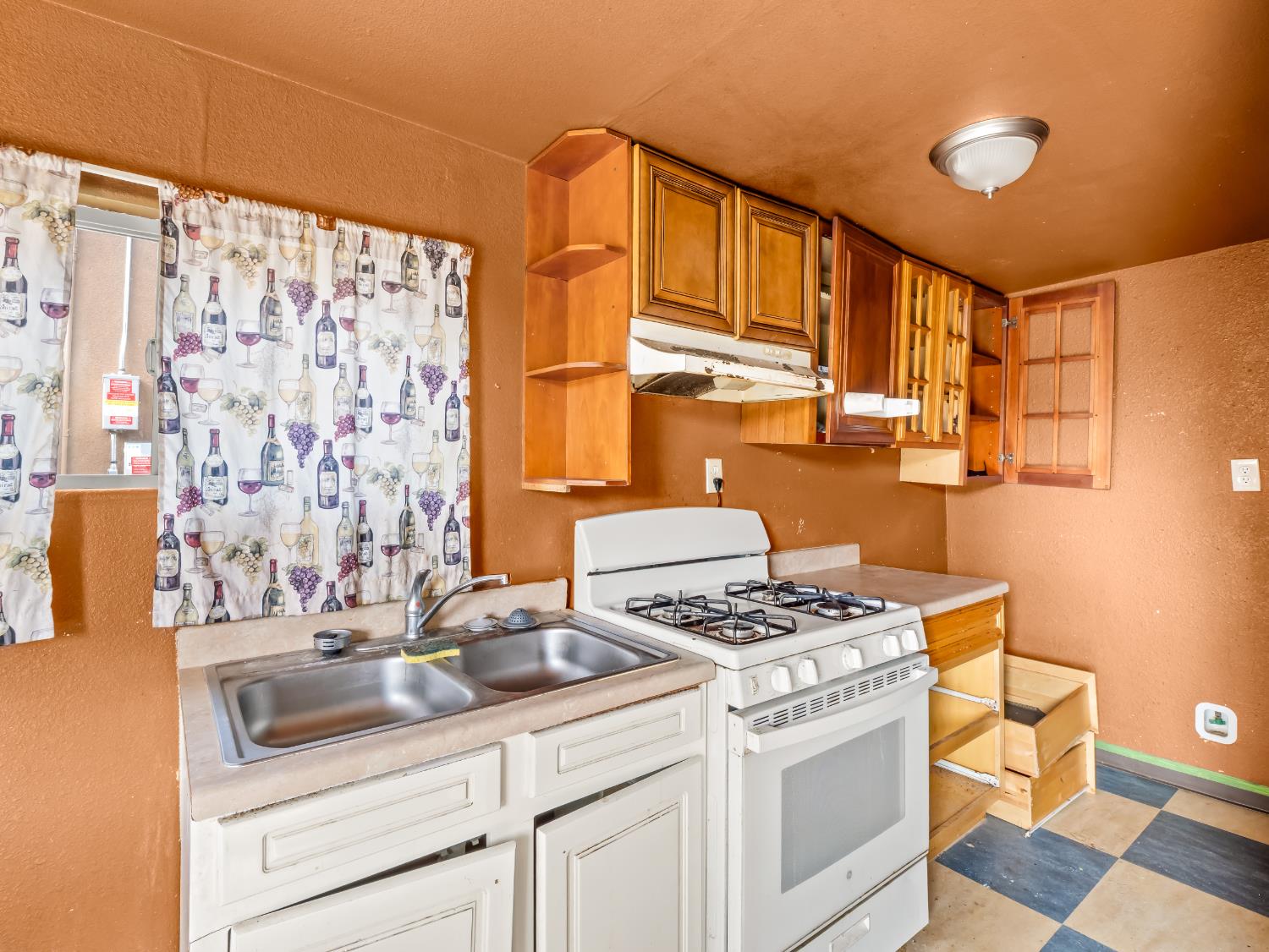 2509 South 10th Street Fresno, CA 93725 - Photo 24 of 31