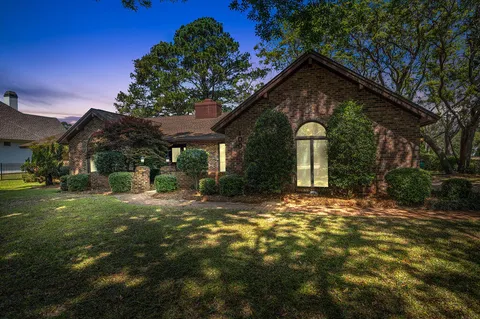 $735,000 | 100 Sunset Cove, Niceville, FL 32578