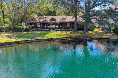 $735,000 | 100 Sunset Cove, Niceville, FL 32578