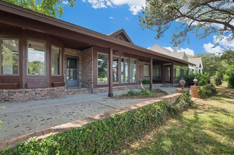 $735,000 | 100 Sunset Cove, Niceville, FL 32578