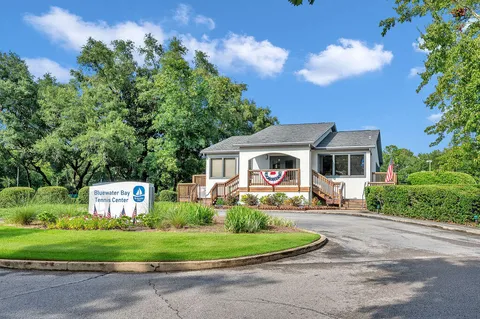 $735,000 | 100 Sunset Cove, Niceville, FL 32578
