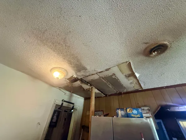 $29,300 | 5085 Clinton Road, Memphis, TN 38109