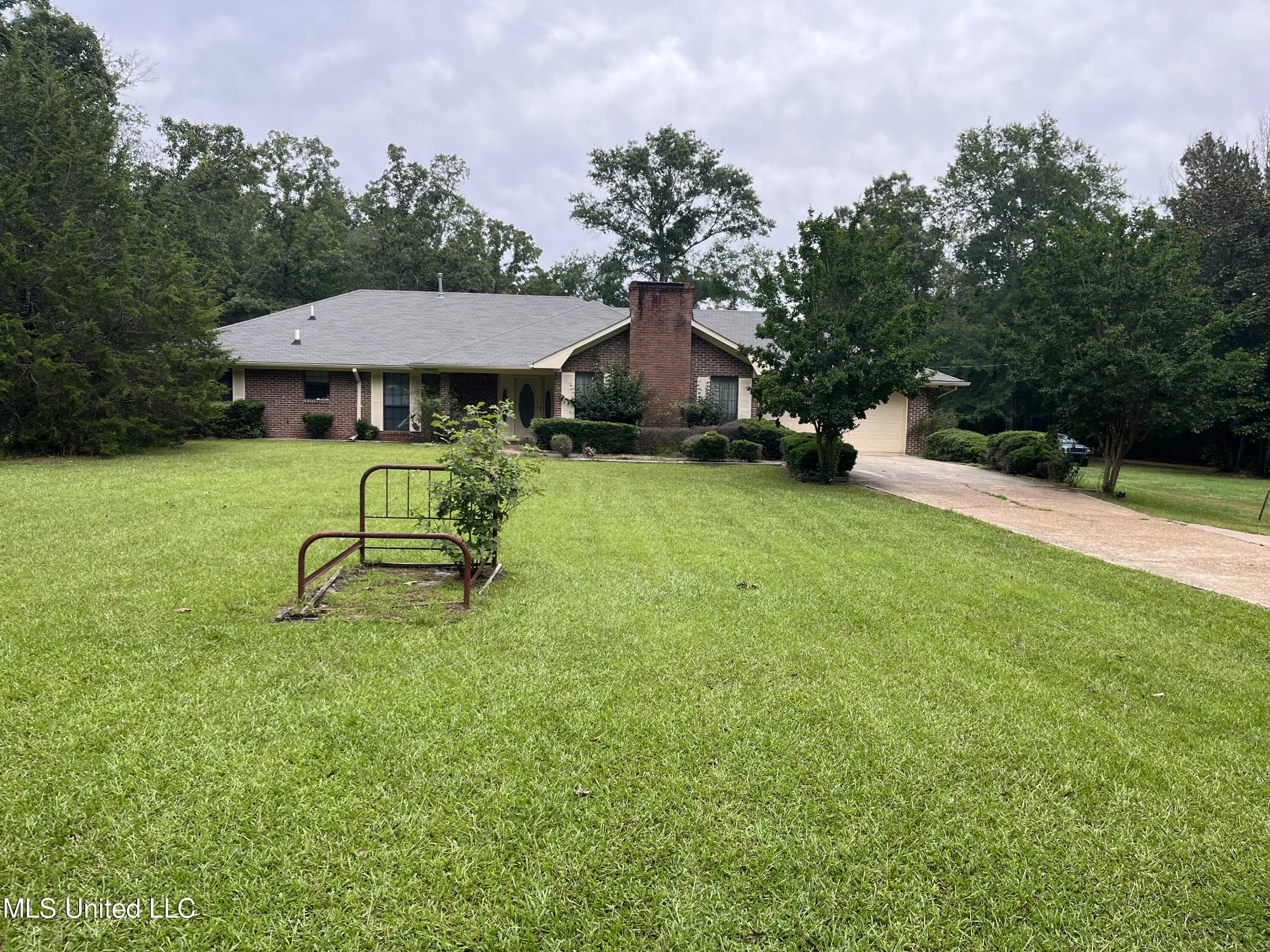 5781 Highway 18 Brandon, MS 39042 - Photo 1 of 29 IMG_0154