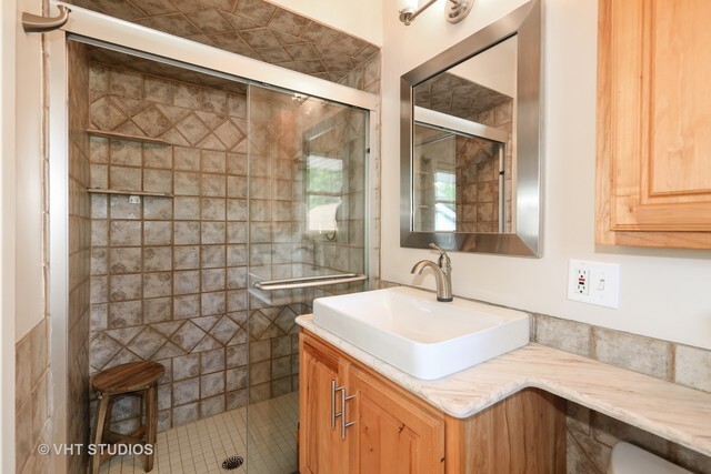 128 South Linden Avenue Elmhurst, IL 60126 - Photo 14 of 20