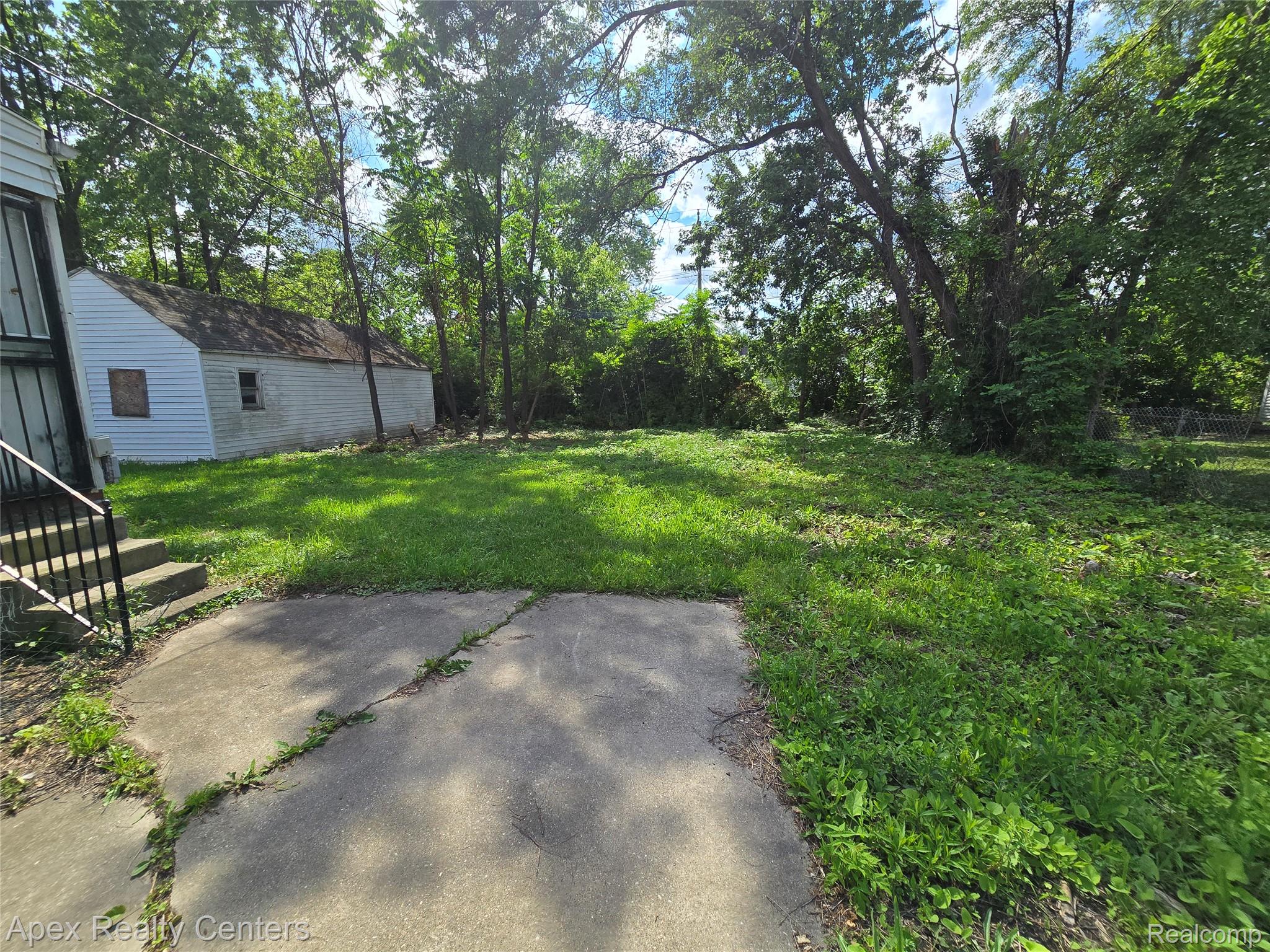 7671-7675 Evergreen Road Detroit, MI 48228 - Photo 13 of 84 7671 - 76755 Evergreen.