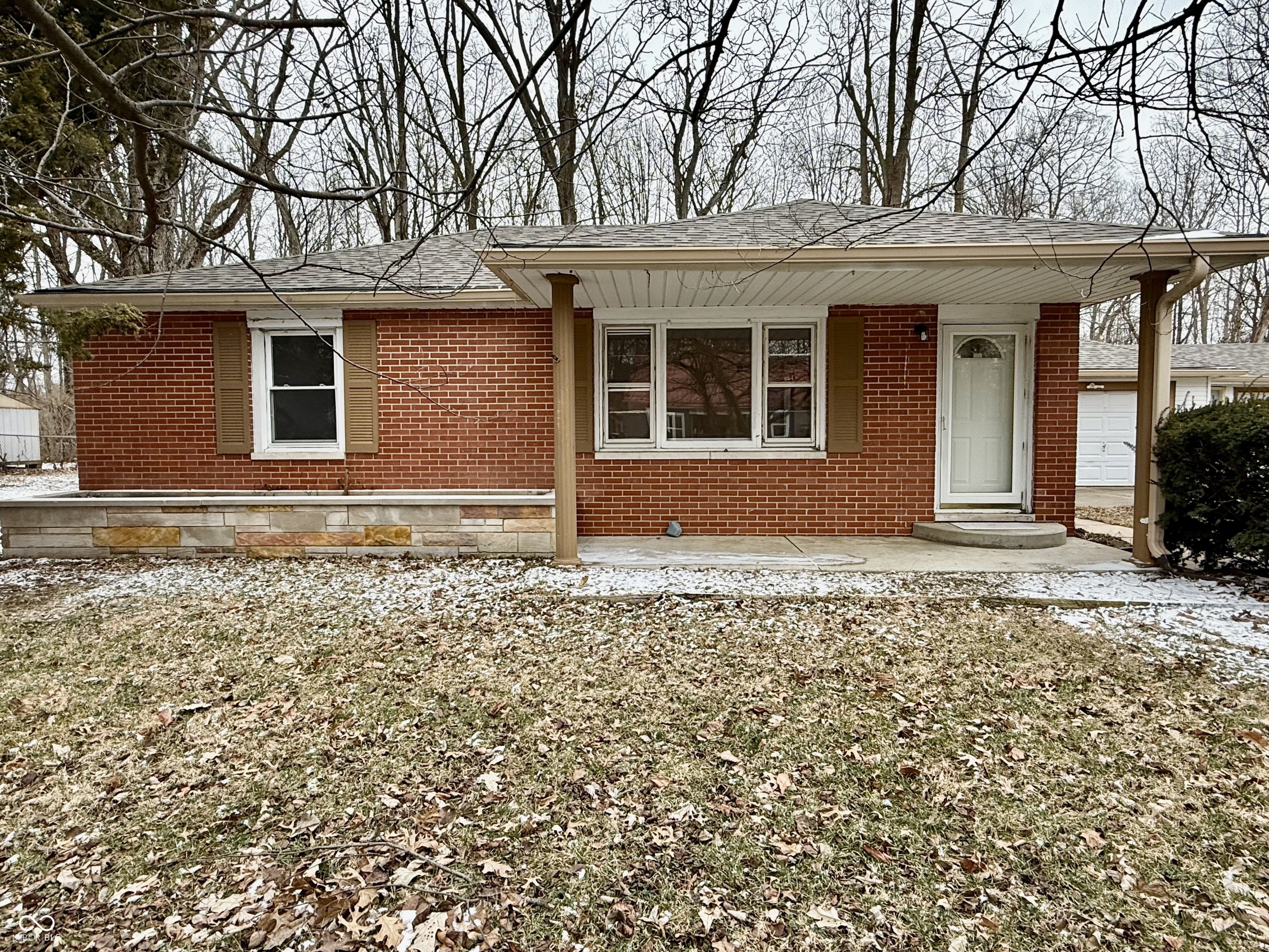 5828 Oak Lane Anderson, IN 46013 - Photo 1 of 22