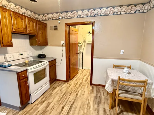 $168,000 | 5828 Oak Lane, Anderson, IN 46013