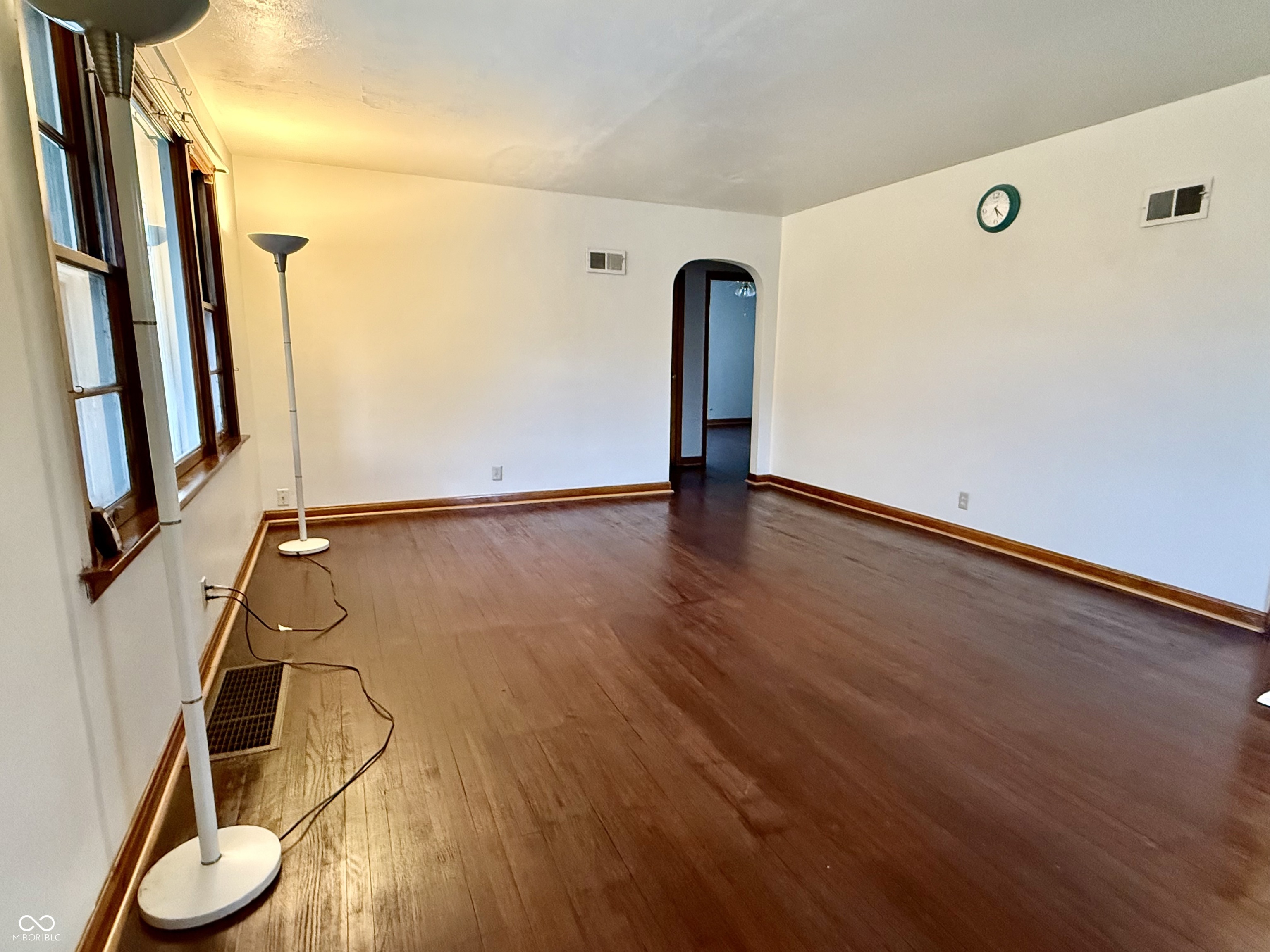 5828 Oak Lane Anderson, IN 46013 - Photo 3 of 22