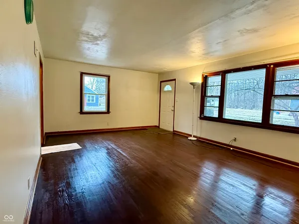 $168,000 | 5828 Oak Lane, Anderson, IN 46013