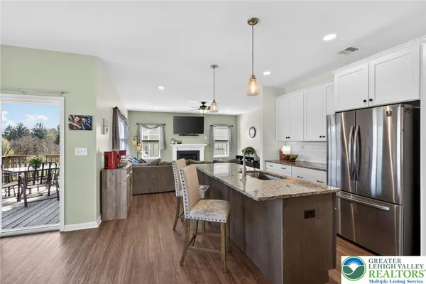 $699,000 | 5053 Lilac Drive, Schnecksville, PA 18078