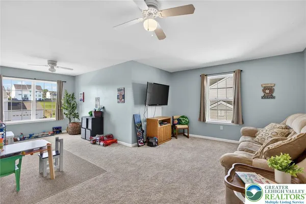 $699,000 | 5053 Lilac Drive, Schnecksville, PA 18078
