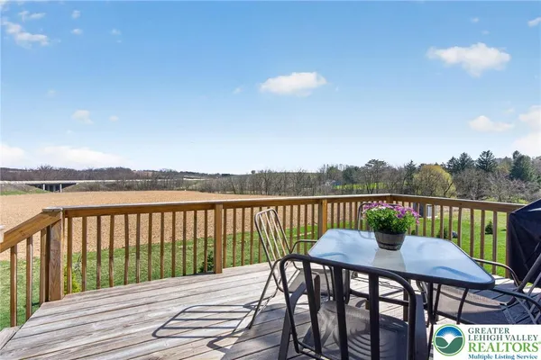 $699,000 | 5053 Lilac Drive, Schnecksville, PA 18078