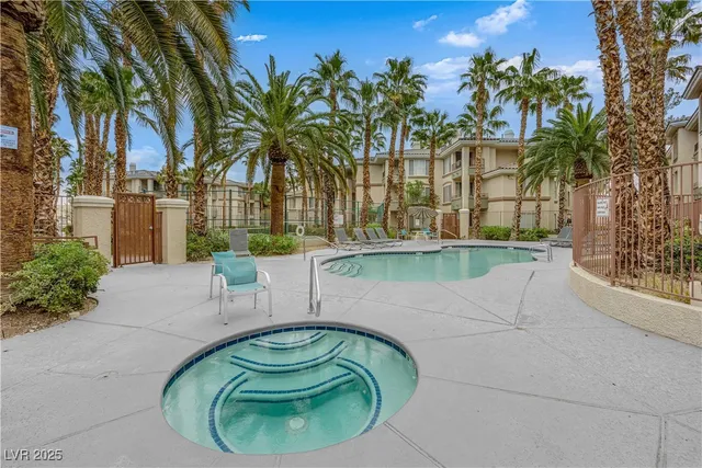 $289,900 | 7139 South Durango Drive, Unit 314, Las Vegas, NV 89113