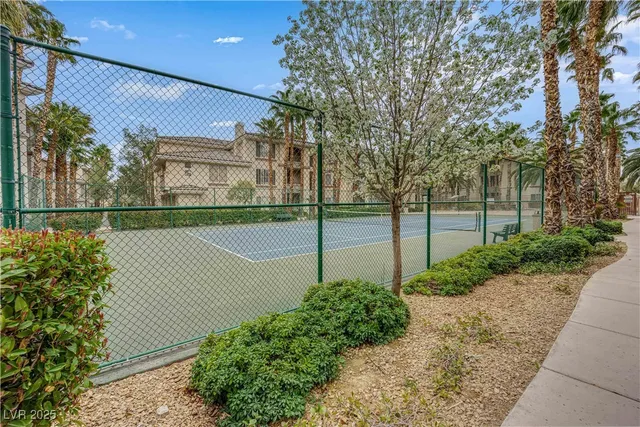 $289,900 | 7139 South Durango Drive, Unit 314, Las Vegas, NV 89113