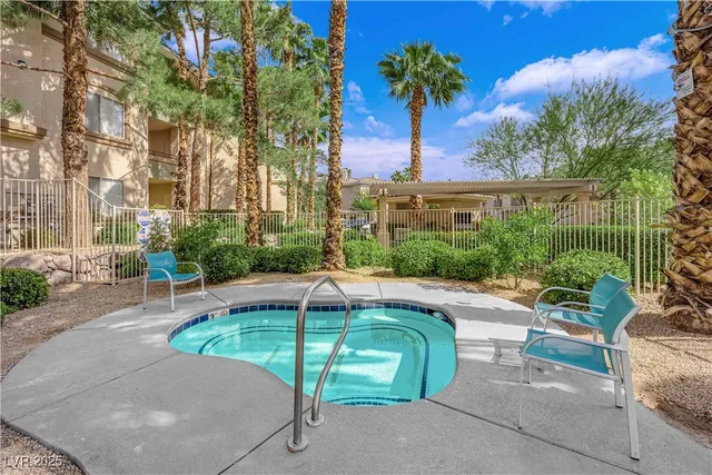 $289,900 | 7139 South Durango Drive, Unit 314, Las Vegas, NV 89113